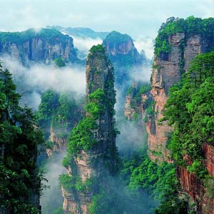 休閑自駕D線：張家界、天門山、天門洞、天子山、寶峰湖或黃龍洞四天三晚游
