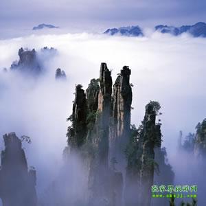 暑期夏令營湘西精華旅游線路：長沙、韶山、張家界、鳳凰純玩8日游